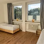 T&k - - 3 With Private Parking 7min Fair And Airport Dus * Düsseldorf