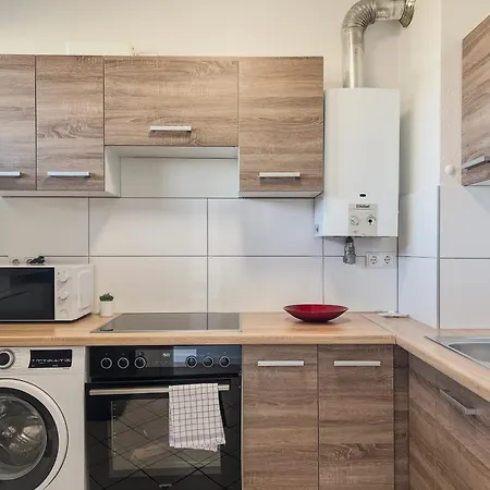 T&k - - 3 With Private Parking 7min Fair And Airport Dus *